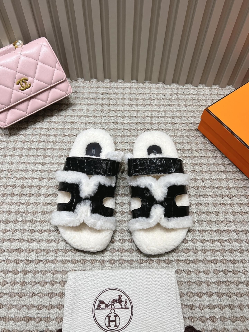 Hermes Slippers